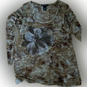 Long Sleeve Tee - Brown Tones with Floral Print Inc. Size L